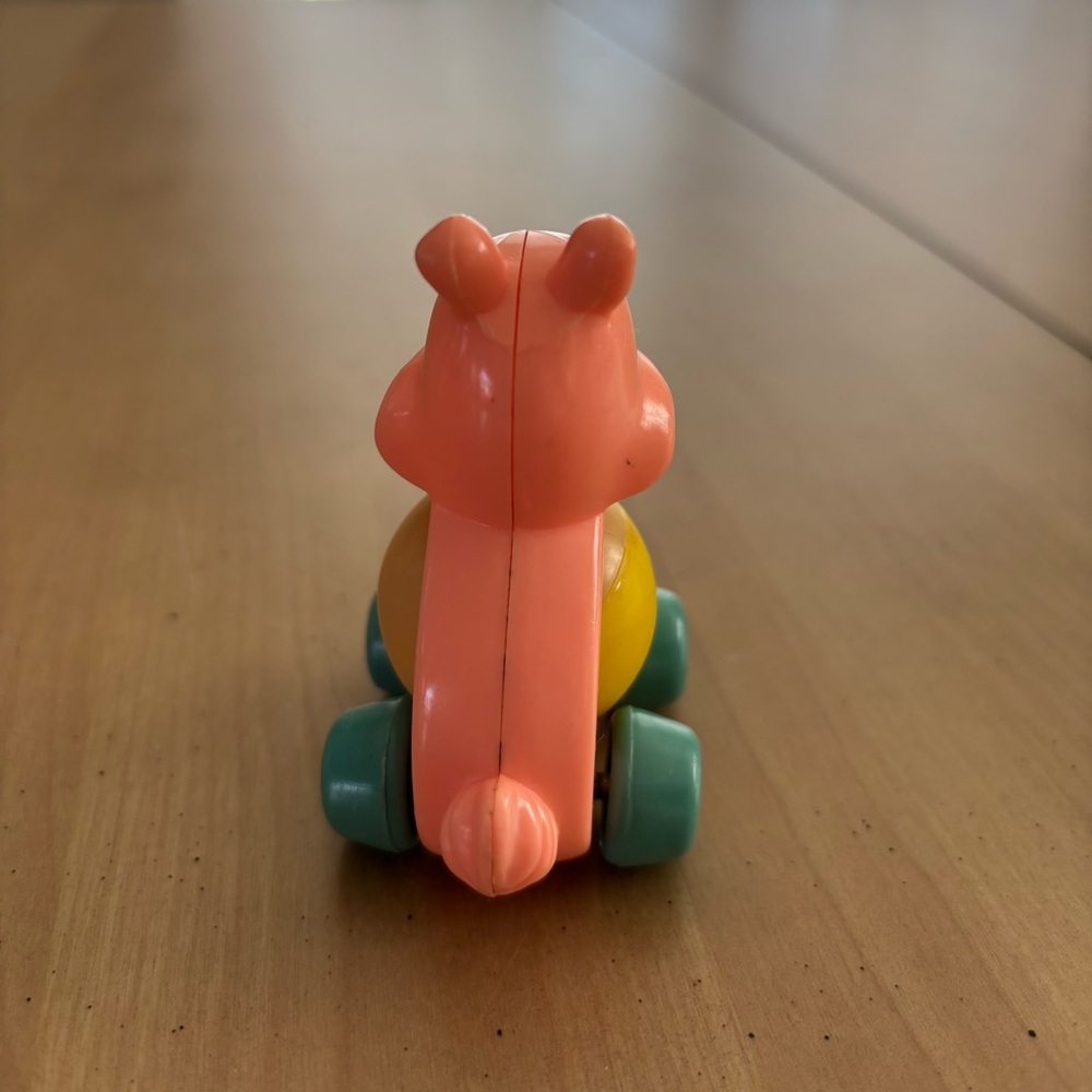 EASTER!!  Vintage Hard Plastic Easter Bunny Toy On Wheels. Hong Kong. Fast Ship - Picture 5 of 10